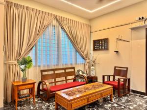 Greentown Villa - Ipoh City Centre near Ipoh Parade by IWH Suites