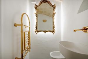 Casa Reale-Romantic Suite with Bath Tub in Old Town