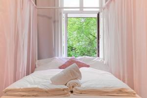 Near Karlsplatz Ideal For Travellers 2BR Apartment