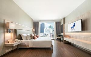 Adelphi Suites Bangkok