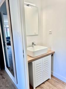 Maison avec grand jardin en centre ville