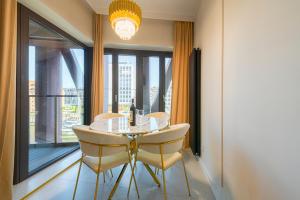 Prestige Apartment view Motława