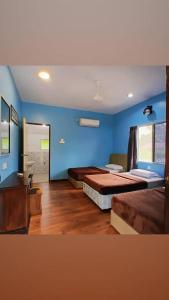 Sukau Backpackers Bed & Breakfast