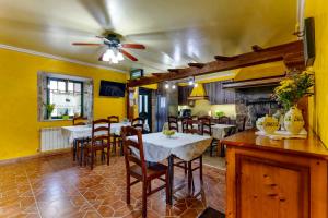 Casa Rural Os Carballos