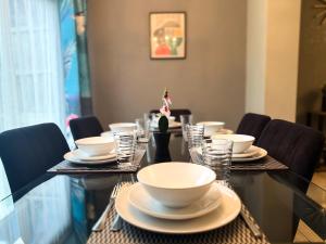 Spacious 3bed, Sleeps5, Parking