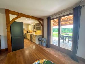 Cosy Stay Remote Work Retreat 9 Guests Villa Aubeterre