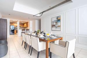 Frank Porter - Al Yass Tower