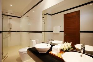 Grand Kamala Falls Private Pool Penthouse