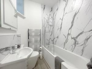 Mumbles Retreat - Disabled Friendly - Families -Contractors