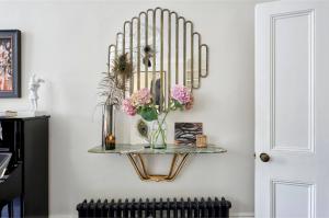 Exquisite 2 bedroom flat in Notting Hill