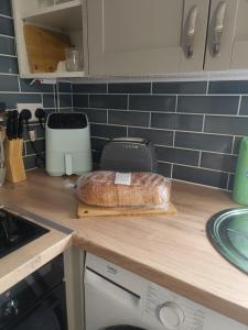 Tranquil Countryside Escape in Rural Kent- Pipistrelle View