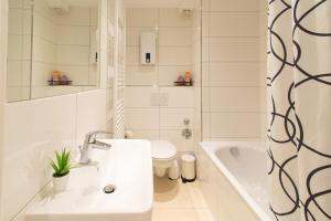 Cozy apartment with kitchen + balcony NEW!