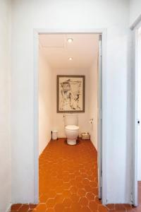 Luxurious Provencal Village House, Walk to Village Pool