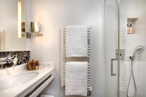 Serotel Suites Opera