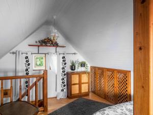 Holiday Home Pondside Retreat & Canoe by Interhome