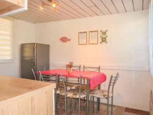 Holiday Home Margeta by Interhome