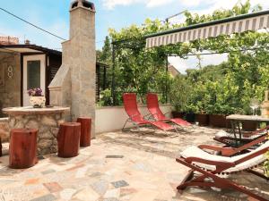 Holiday Home Margeta by Interhome