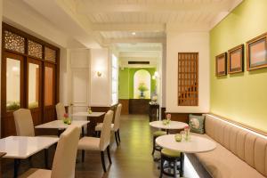 At Tree Hotel Thaphae Gate Chiangmai