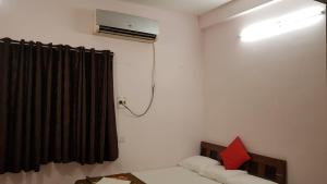 The Leisures 1BHK and 2BHK Service Apartments