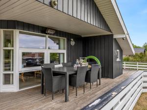 Holiday Home Joonatan - 900m from the sea by Interhome