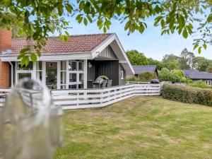 Holiday Home Joonatan - 900m from the sea by Interhome