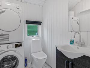 Holiday Home Joonatan - 900m from the sea by Interhome