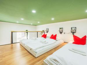 Apartment Čelakovsky-3 by Interhome