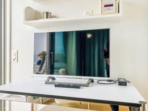 Apartment Lakeview App- 603 by Interhome