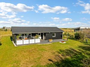 Holiday Home Sarika - 500m from the sea by Interhome