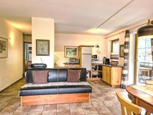 Holiday Home Am Weitfeld-1 by Interhome