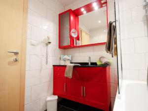 Apartment Falkner-14 by Interhome