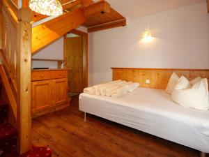 Apartment Falkner-9 by Interhome