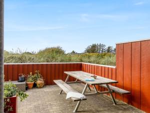 Holiday Home Janik - 700m from the sea by Interhome