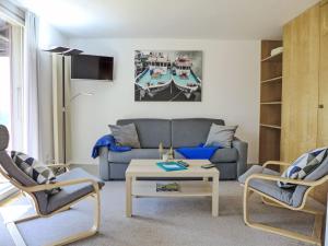 Apartment Chalet Jolimont-1 by Interhome