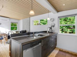 Holiday Home Cornel - 300m from the sea by Interhome