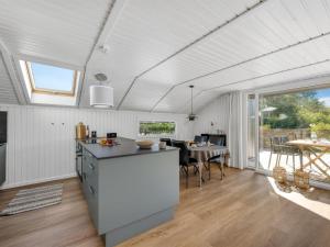 Holiday Home Thamina - 200m to the fjord by Interhome