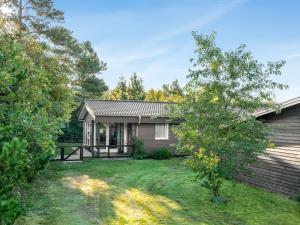 Holiday Home Sjarlotte - 400m to the fjord by Interhome