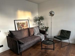 Stylish design apartment next to Central Station