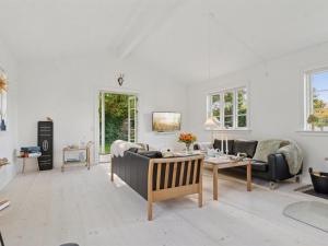 Holiday Home Domi - 1-3km from the sea by Interhome