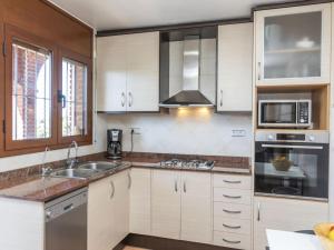 Holiday Home Perla by Interhome