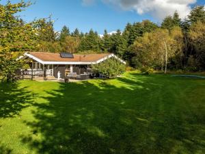 Holiday Home Inola - 3-5km from the sea by Interhome