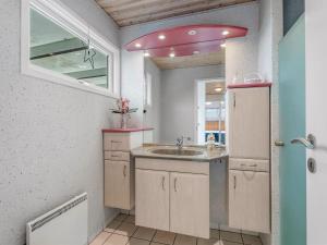 Holiday Home Einari - 500m from the sea by Interhome