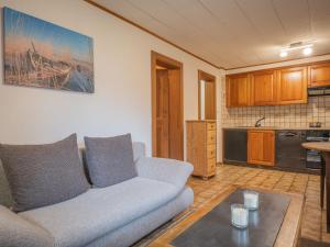 Apartment Le Tzanton by Interhome