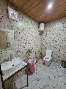 krishna hotel and restaurant