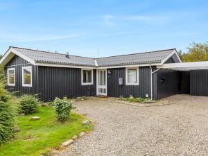 Holiday Home Lymke - 450m from the sea by Interhome