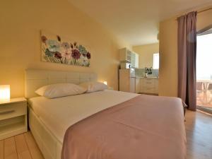 Apartment Melandura-2 by Interhome