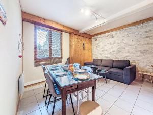 Apartment Au Bon Coin by Interhome