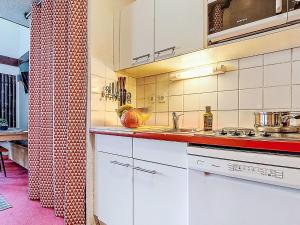 Apartment Les Olympiades-26 by Interhome