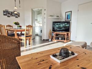 Apartment Bellevue-5 by Interhome