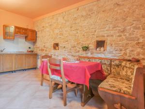 Apartment Forlani-1 by Interhome